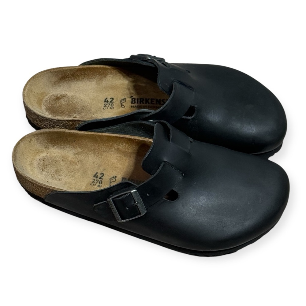 Birkenstock Boston 
Oiled Leather - Black 
Unisex Size 42 
Men’s 9
Women’s 11 - Picture 3 of 14